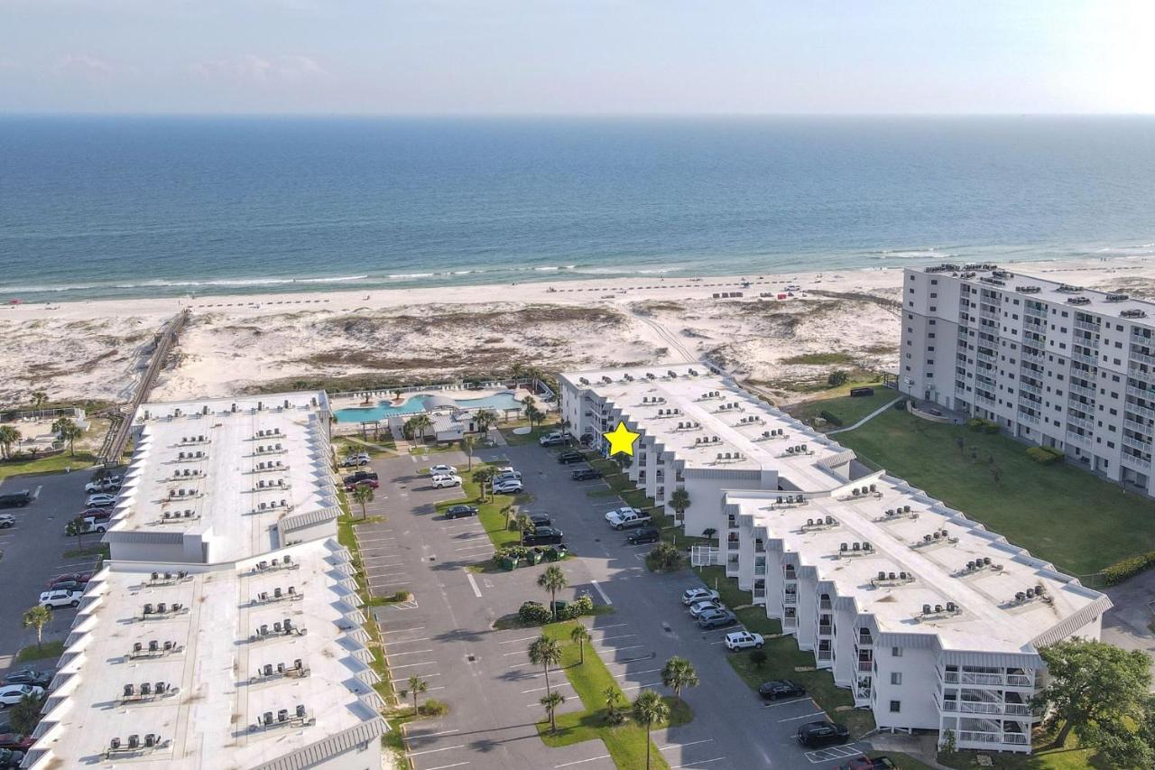 A Wave From It All Beach Resort Gulf Shores Exterior foto